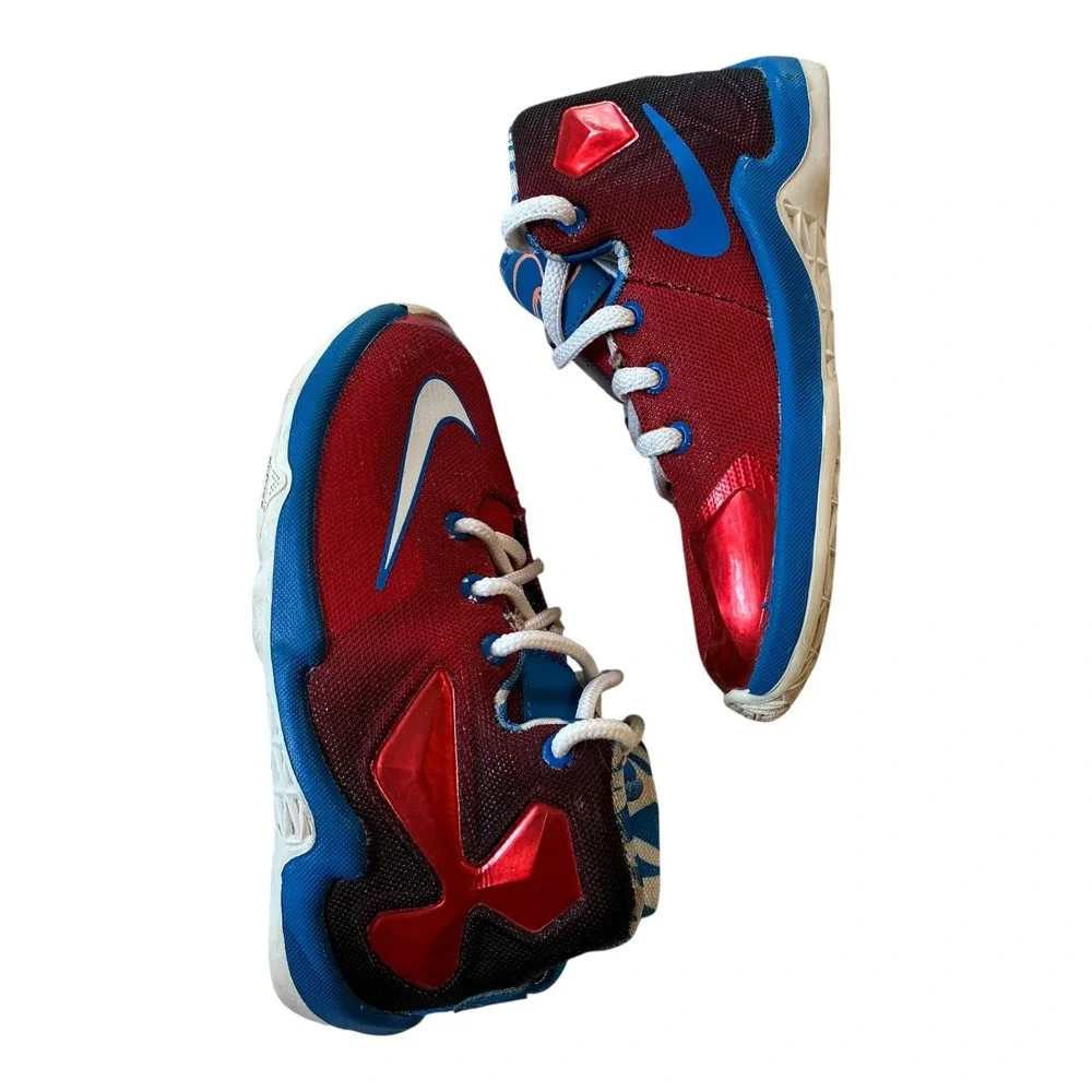 Nike LeBron Witness Basketball Shoes Kids‎ Size 8C Red Blue White Sneakers